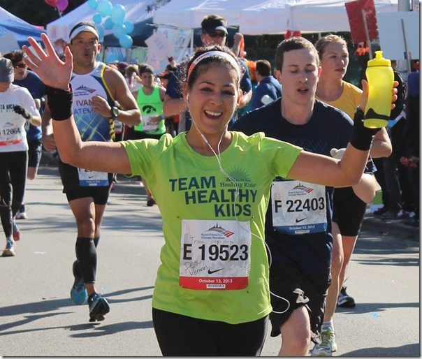 Woman Running Chicago Marathon 2013 - Copy