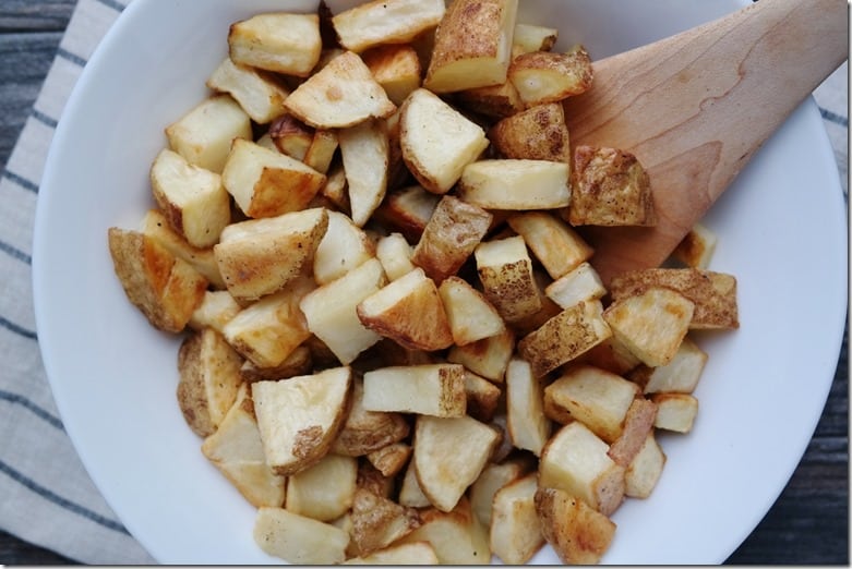 light and crispy breakfast potatoes (1280x853)