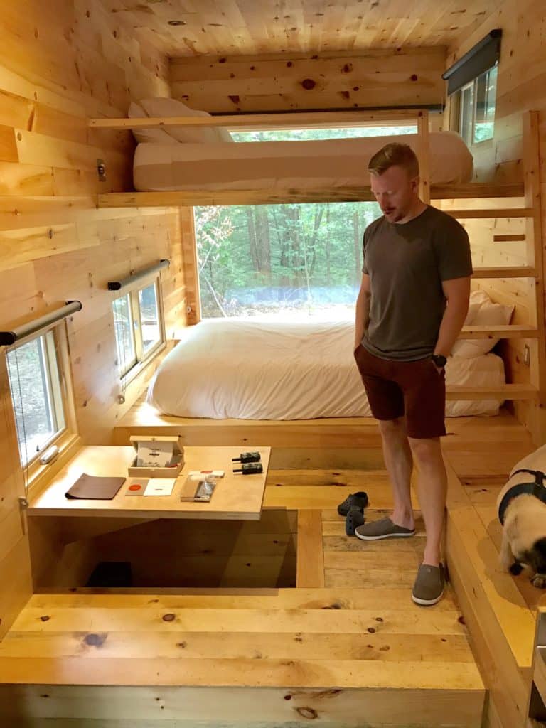 Review of Getaway Boston photos of inside of tiny house