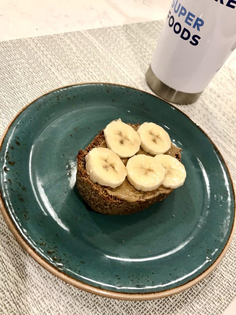 sample anti-candida breakfast made with low-sugar roll from unbind